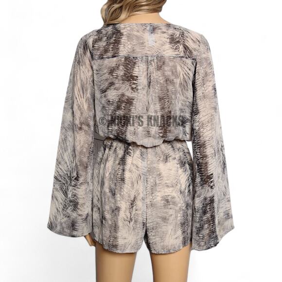 Boho Wrap Romper Long Sleeve V Neck Bell Sleeve Abstract Print Neutral Size S - Picture 6 of 10